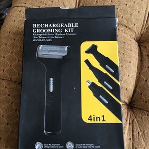 Men’s Rechargeable Grooming Kit